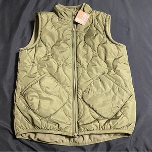 Crazy 8 Boys Green Fleece Lined Quilted Puffer Jacket Vest Size M 7-8 NWT